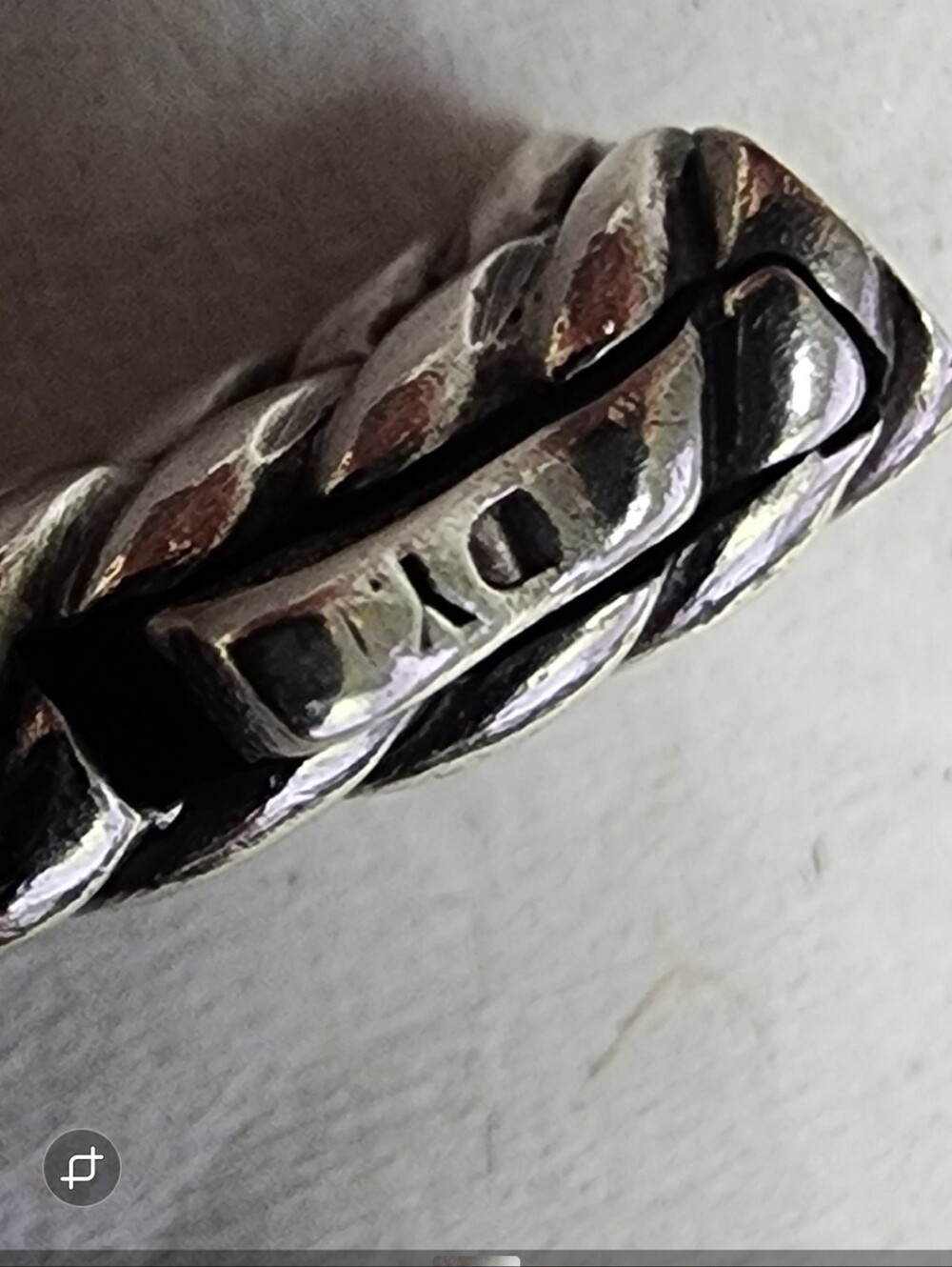 David Yurman bangle bracelet. - Picture 11 of 11